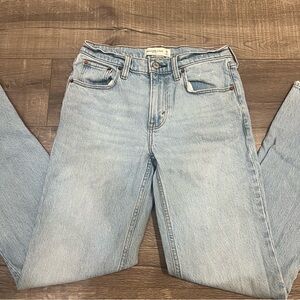 Abercrombie Mid Rise Straight Jeans